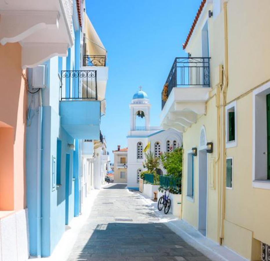 Castel Abaso Boutique Apartments By Explore Andros Bagian luar foto